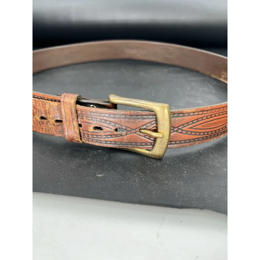 VTG Wrangler Western Brown Leather‎ Embossed Belt Cowboy